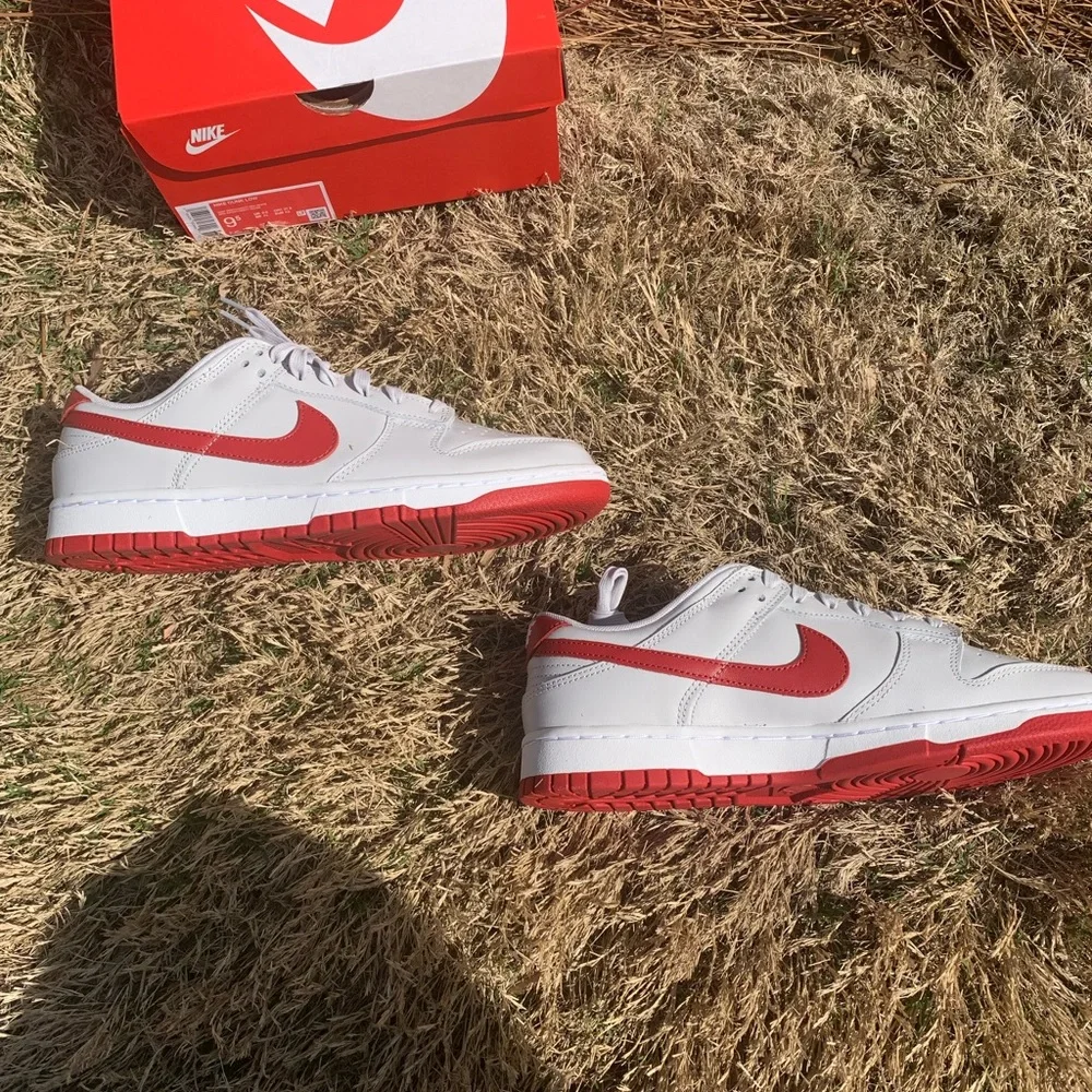 Nike Dunks Low Sz 9.5 mens 11 women - Picture 3 of 9